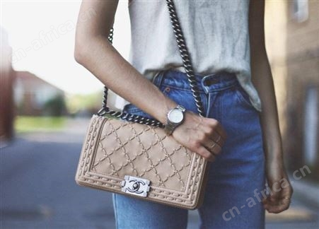 古驰腰包 奢侈品包包回收 附近上门 免费估价鉴定 正规平台 GUCCI
