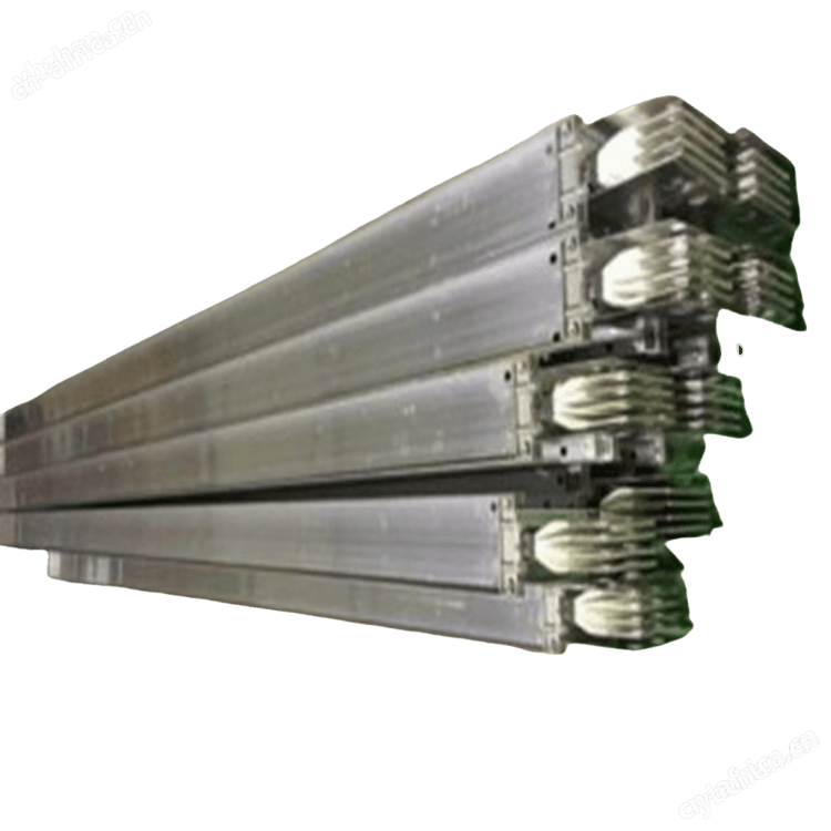 638671957044081488849.png 1500A低压铝壳母线槽